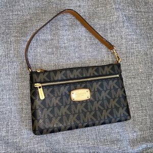 Michael Kors wristlet